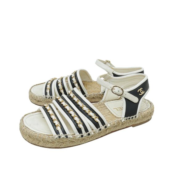 Chanel Bicolor CC Ankle Strap Espadrille Sandals Sz 37 Chain On Straps Black/Whi - Picture 2 of 15
